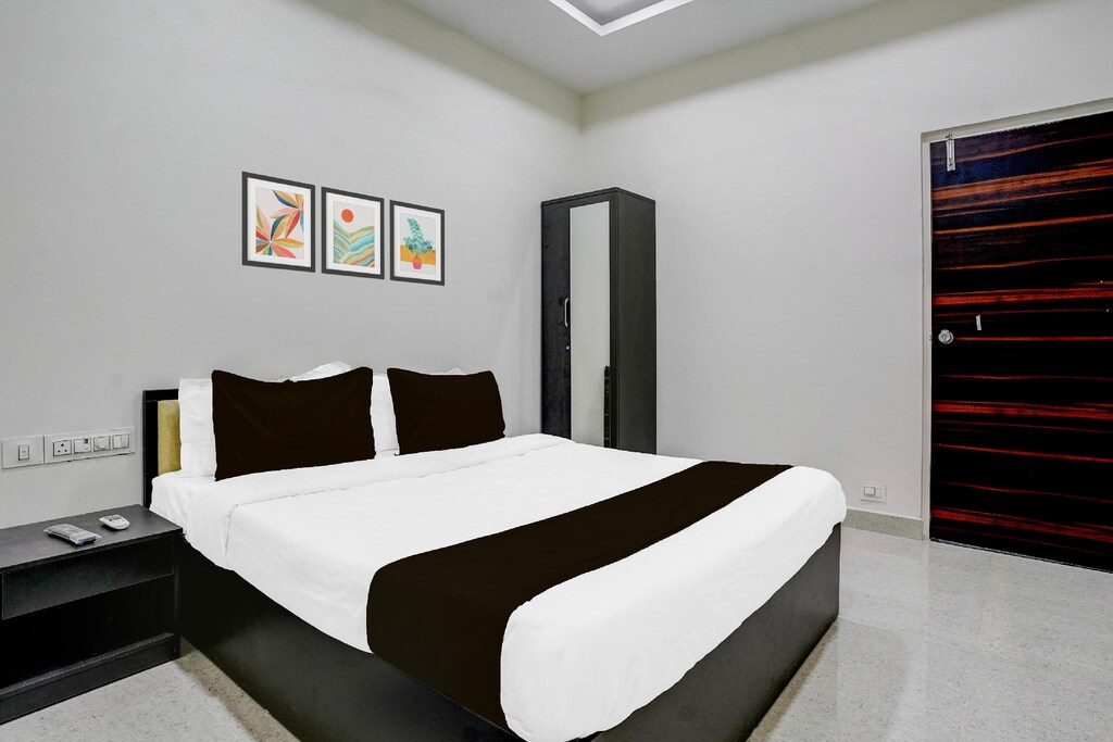 HOTEL CASA guest room Nagpur